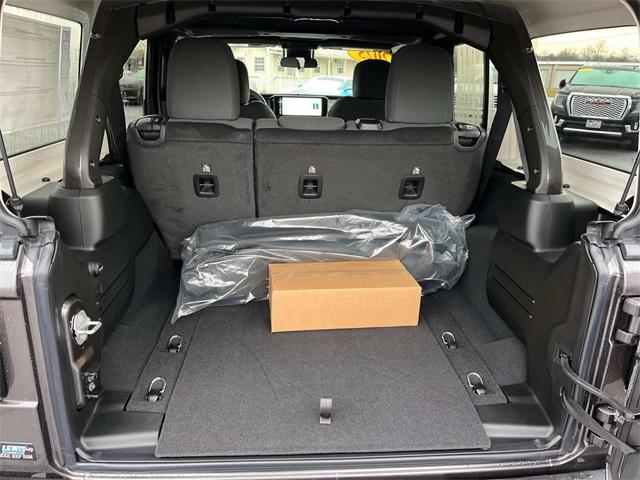 new 2025 Jeep Wrangler car, priced at $48,425
