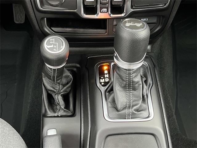 new 2025 Jeep Wrangler car, priced at $48,425