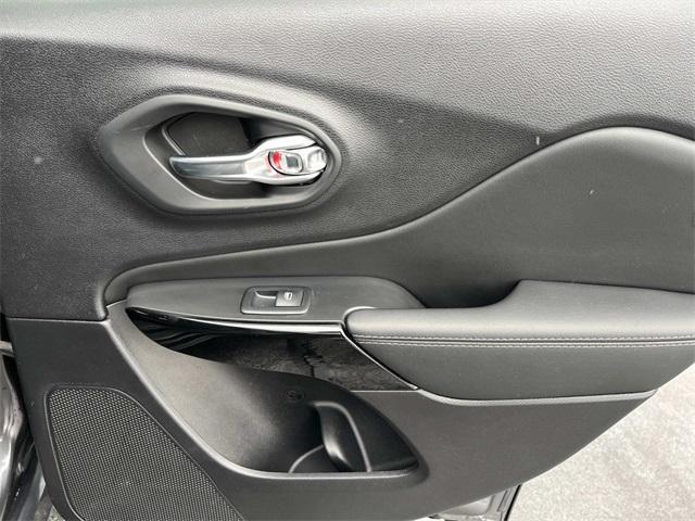 used 2023 Jeep Cherokee car, priced at $23,464