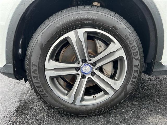 used 2017 Mercedes-Benz GLC 300 car, priced at $12,893