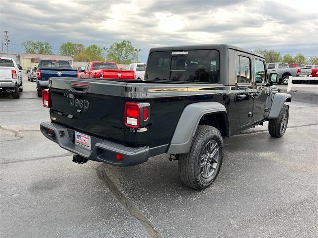 new 2025 Jeep Gladiator car, priced at $43,800