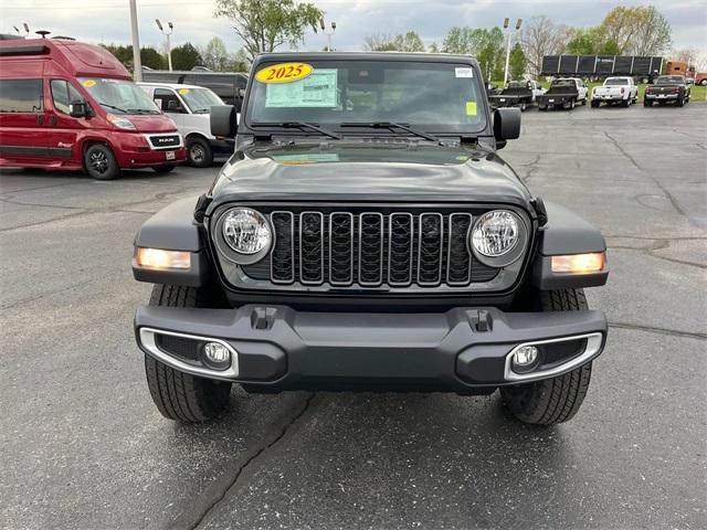 new 2025 Jeep Gladiator car, priced at $43,800