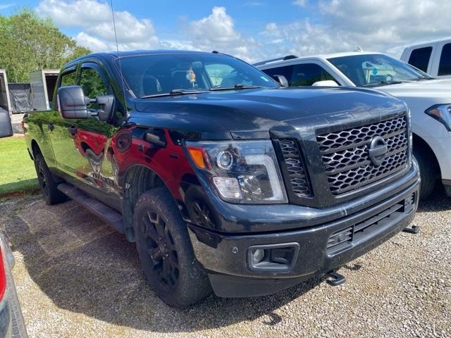 used 2018 Nissan Titan XD car