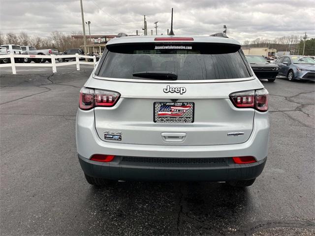 new 2025 Jeep Compass car