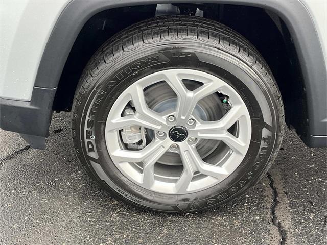 new 2025 Jeep Compass car