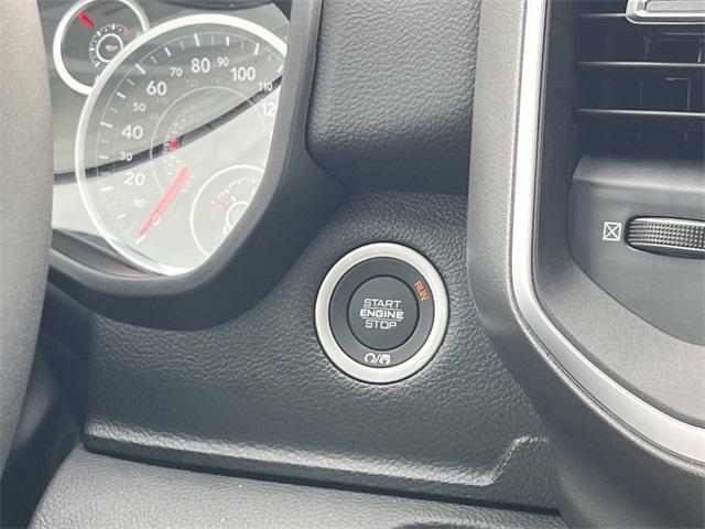 new 2025 Ram 1500 car, priced at $42,647