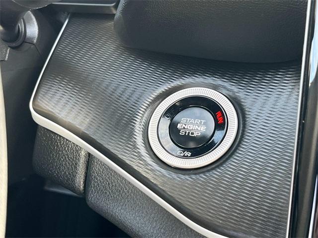 used 2024 Jeep Grand Cherokee car, priced at $40,170