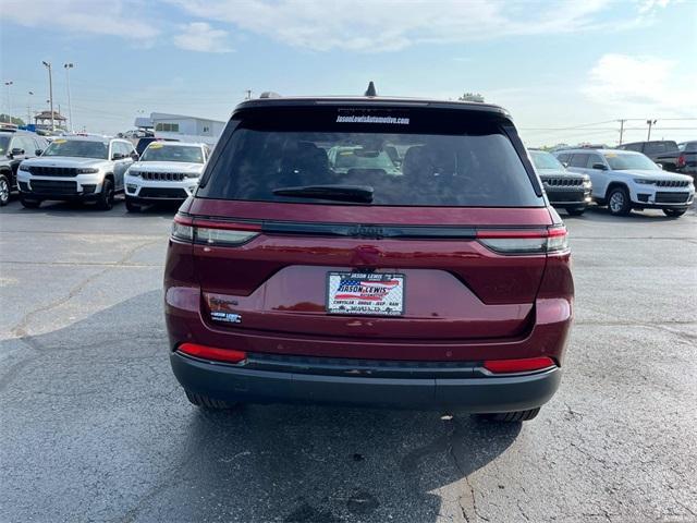 used 2024 Jeep Grand Cherokee car, priced at $40,170