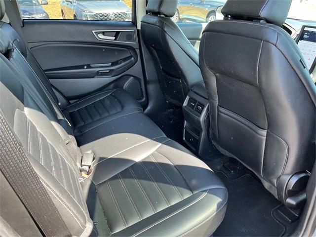 used 2024 Ford Edge car, priced at $26,888
