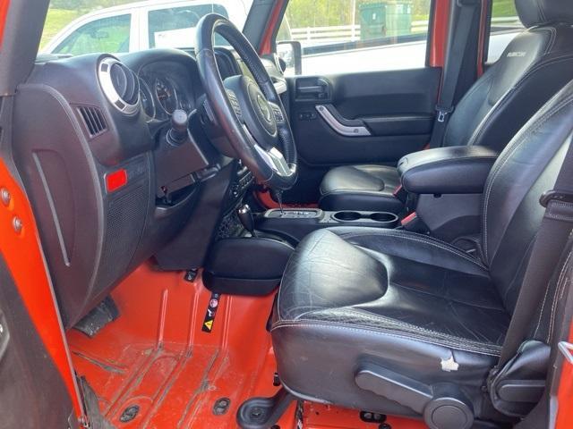 used 2015 Jeep Wrangler Unlimited car, priced at $23,405