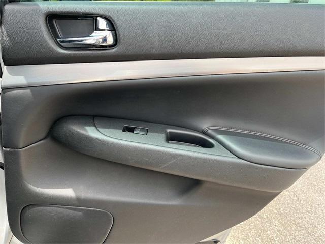 used 2010 INFINITI G37 car, priced at $7,400