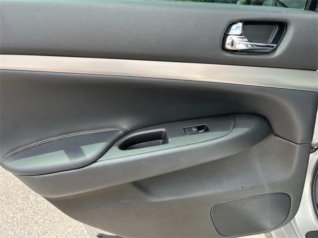 used 2010 INFINITI G37 car, priced at $7,400