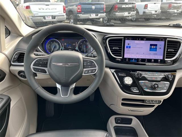 used 2023 Chrysler Pacifica car, priced at $24,803