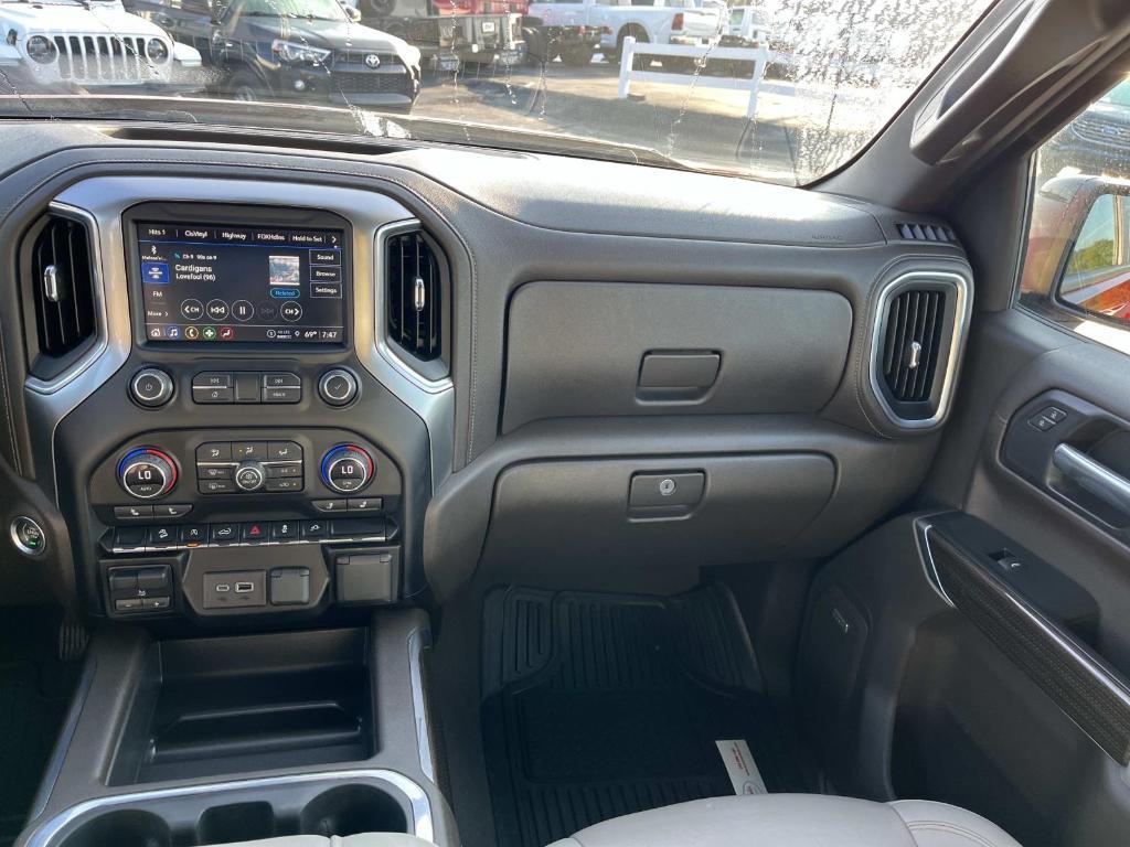 used 2021 Chevrolet Silverado 1500 car, priced at $29,511
