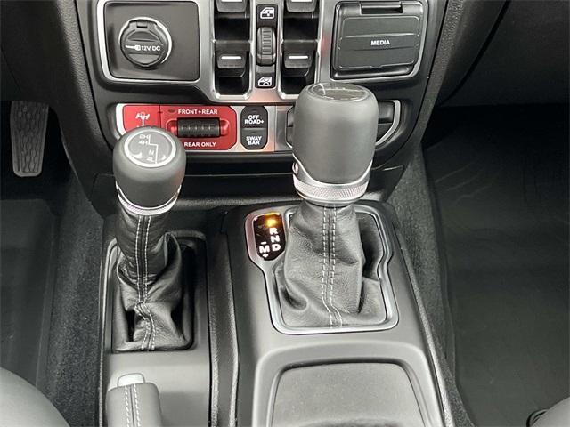 new 2025 Jeep Gladiator car, priced at $48,720