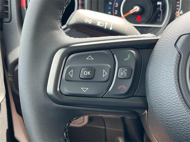 new 2025 Jeep Wrangler car, priced at $49,476