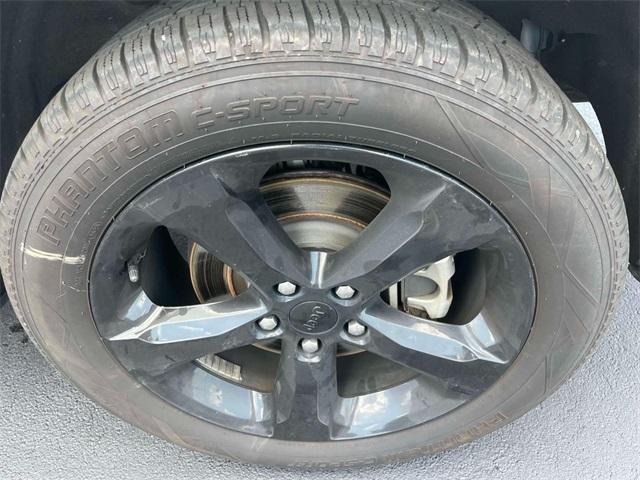 used 2023 Jeep Grand Cherokee L car, priced at $27,824