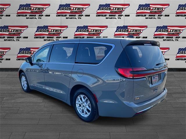 new 2025 Chrysler Pacifica car, priced at $37,765