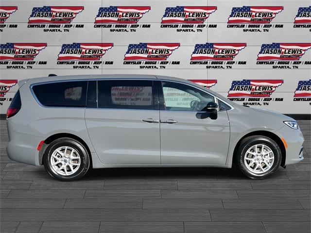 new 2025 Chrysler Pacifica car, priced at $37,765