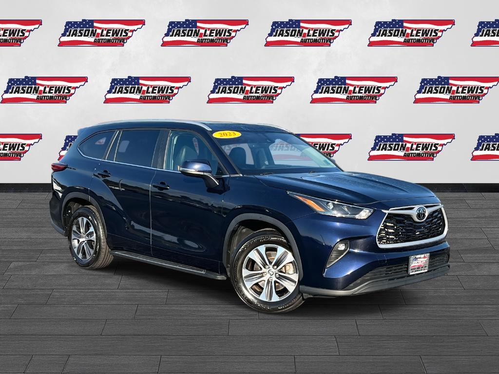 used 2023 Toyota Highlander car, priced at $37,606