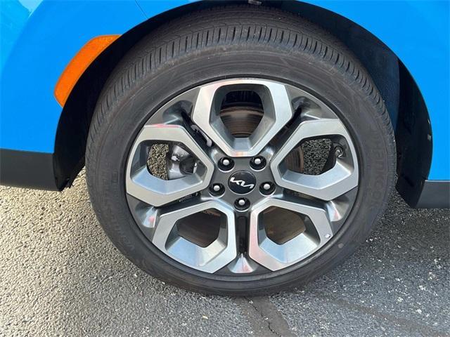 used 2025 Kia Soul car, priced at $24,960
