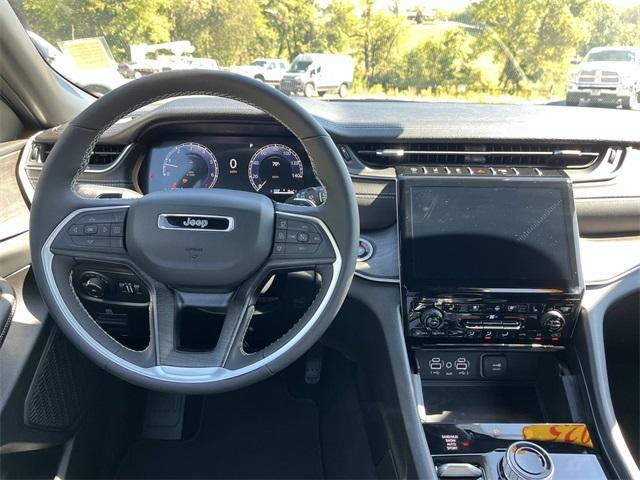 new 2025 Jeep Grand Cherokee L car, priced at $53,330