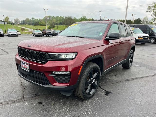 used 2023 Jeep Grand Cherokee car, priced at $28,009
