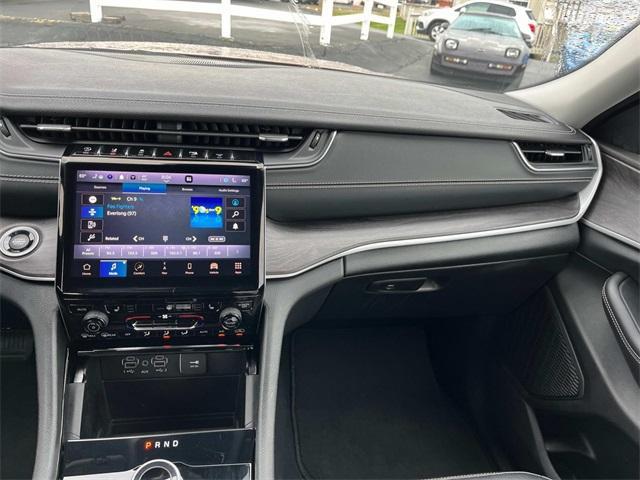 used 2023 Jeep Grand Cherokee car, priced at $28,009