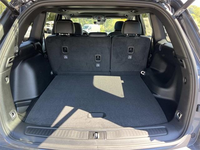 new 2025 Jeep Grand Cherokee car, priced at $43,870