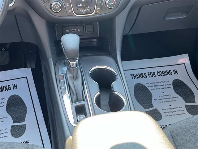 used 2023 Chevrolet Equinox car, priced at $19,212