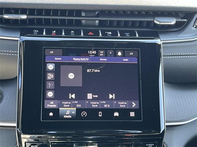 new 2025 Jeep Grand Cherokee L car, priced at $40,086