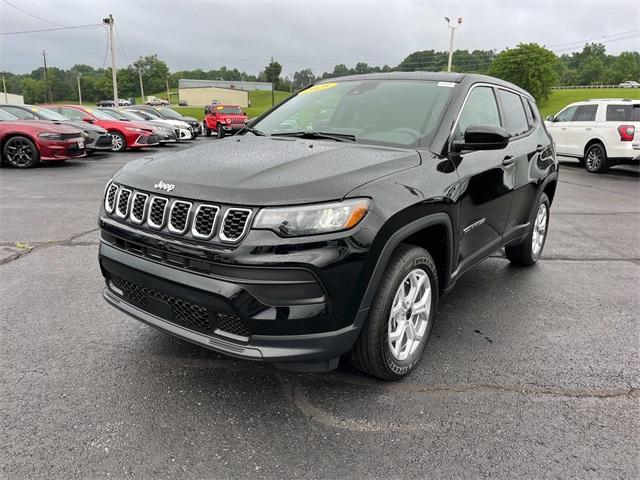 new 2025 Jeep Compass car, priced at $27,490