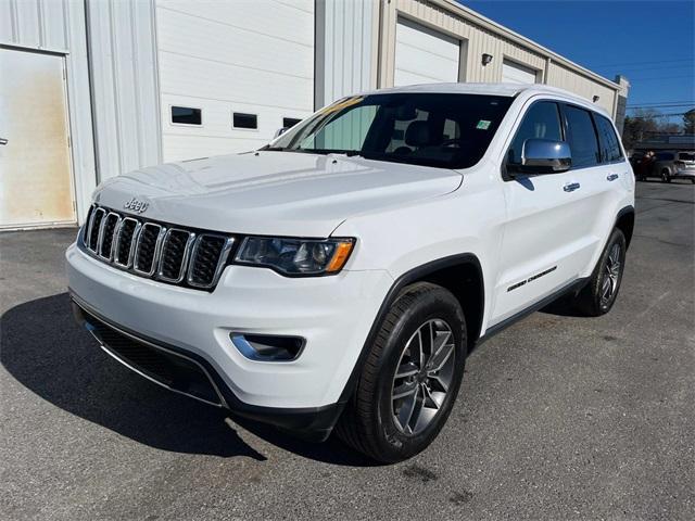 used 2022 Jeep Grand Cherokee WK car, priced at $25,878