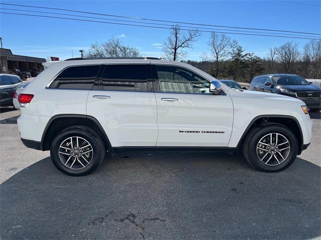 used 2022 Jeep Grand Cherokee WK car, priced at $25,878