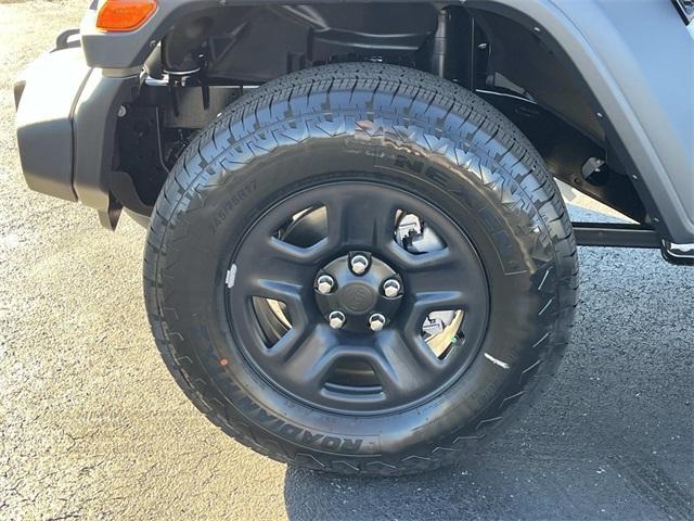 new 2026 Jeep Wrangler car, priced at $40,745