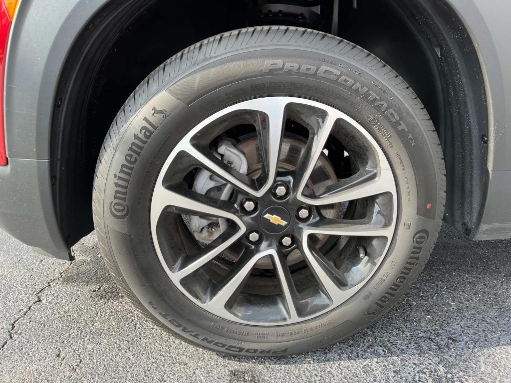 used 2024 Chevrolet TrailBlazer car, priced at $25,211