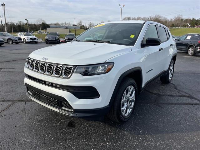 new 2025 Jeep Compass car, priced at $25,495