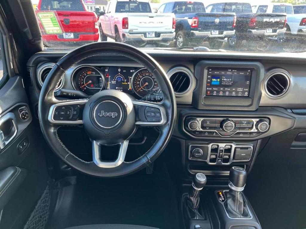 used 2021 Jeep Wrangler Unlimited car, priced at $32,038