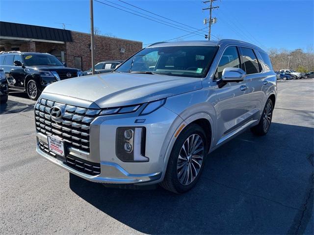 used 2024 Hyundai Palisade car, priced at $43,098