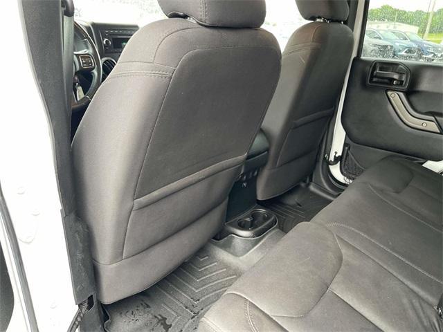 used 2015 Jeep Wrangler Unlimited car, priced at $17,880