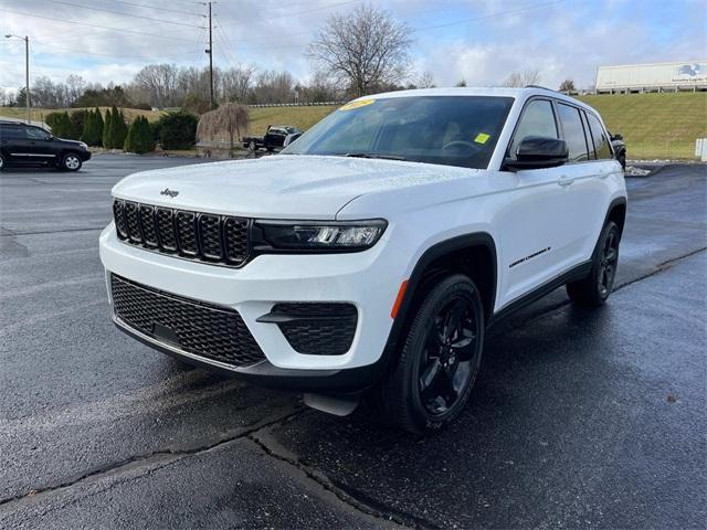 new 2025 Jeep Grand Cherokee car