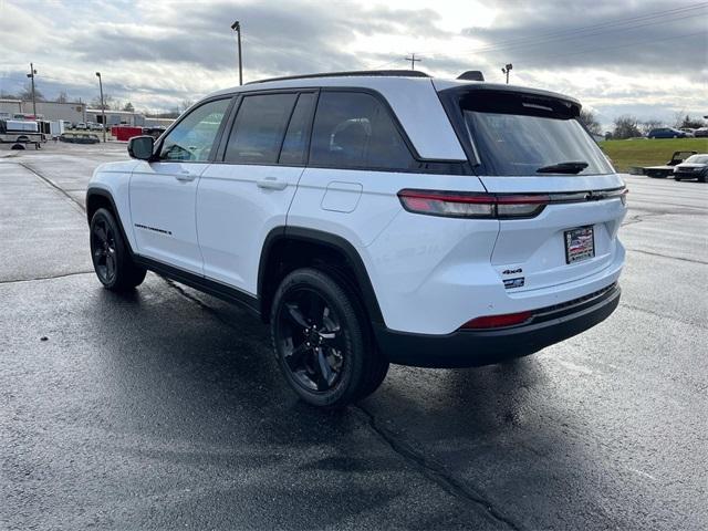 new 2025 Jeep Grand Cherokee car