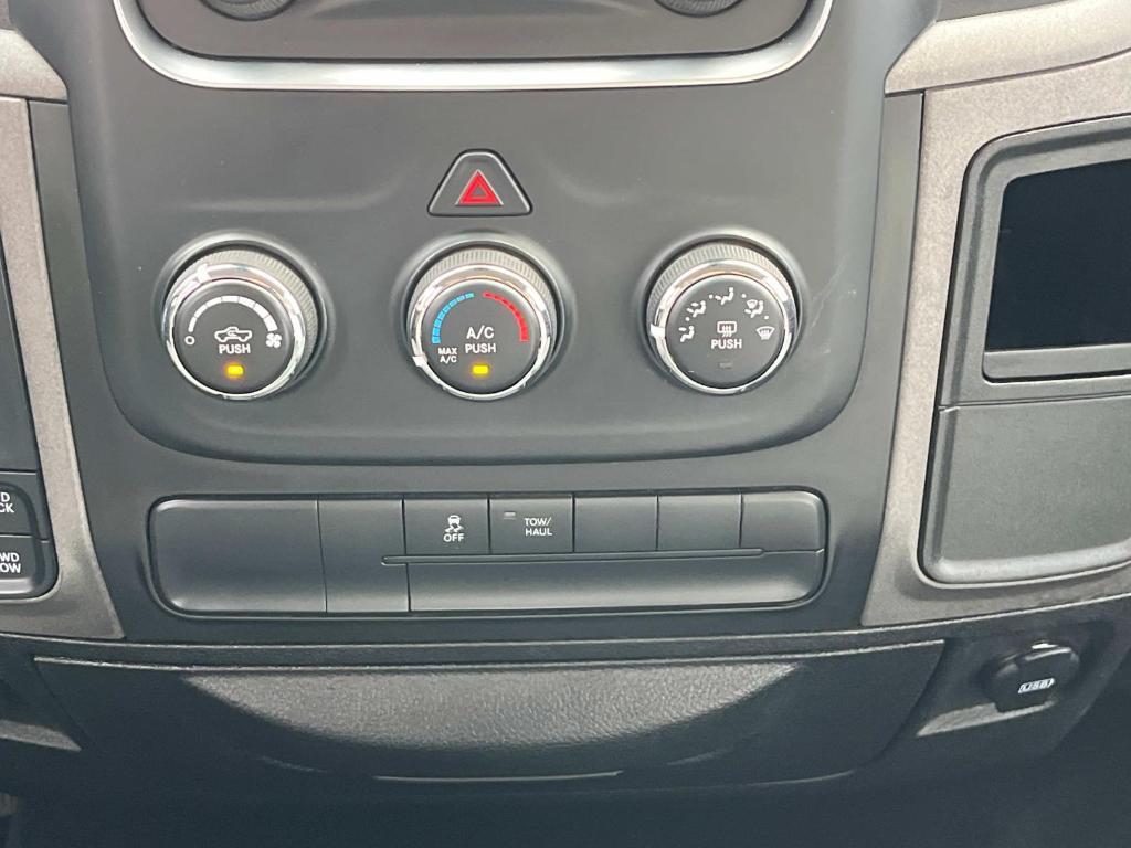 used 2019 Ram 1500 Classic car, priced at $26,559