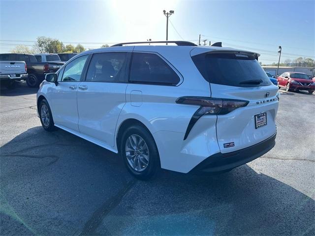 used 2023 Toyota Sienna car, priced at $42,670