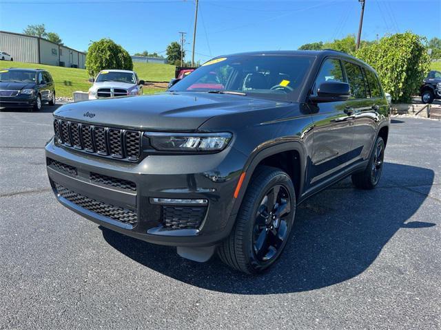 new 2024 Jeep Grand Cherokee L car, priced at $48,208