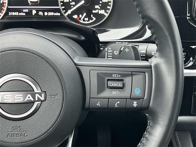 used 2025 Nissan Pathfinder car, priced at $34,048