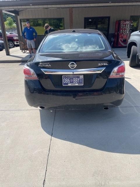 used 2015 Nissan Altima car, priced at $7,630