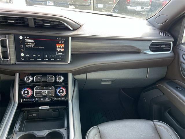 used 2022 GMC Yukon XL car, priced at $55,812