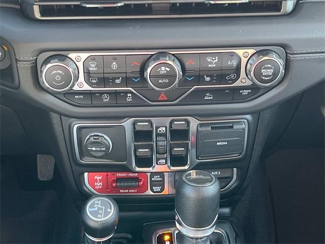 new 2025 Jeep Gladiator car, priced at $49,305