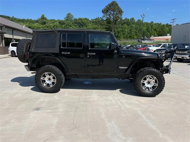 used 2015 Jeep Wrangler Unlimited car, priced at $21,195